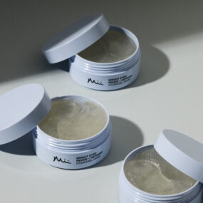 Mii Bright Eyed Revive + Refresh Hydrogel Mask